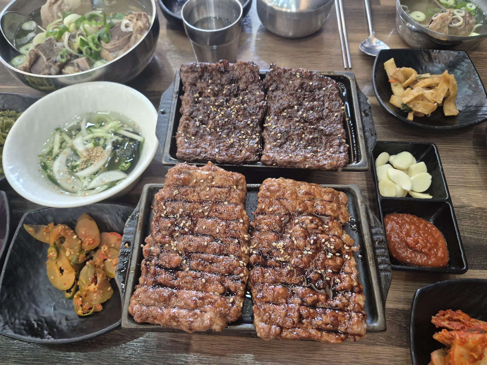 형제송정떡갈비 본점 — 함박스테이크 아닌, 부들부들한 본연의 떡갈비
