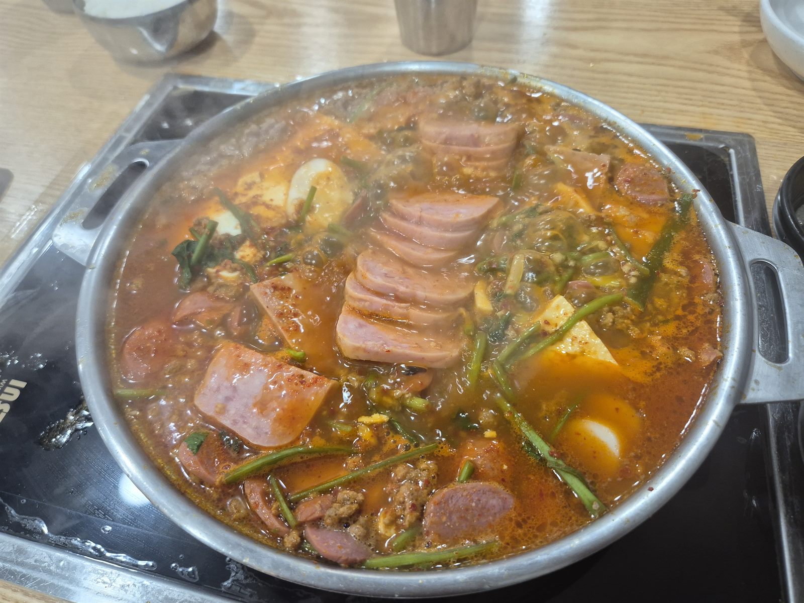 대우부대찌개 — 테헤란로 부대찌개, 등심까지 올린 프리미엄 한 그릇