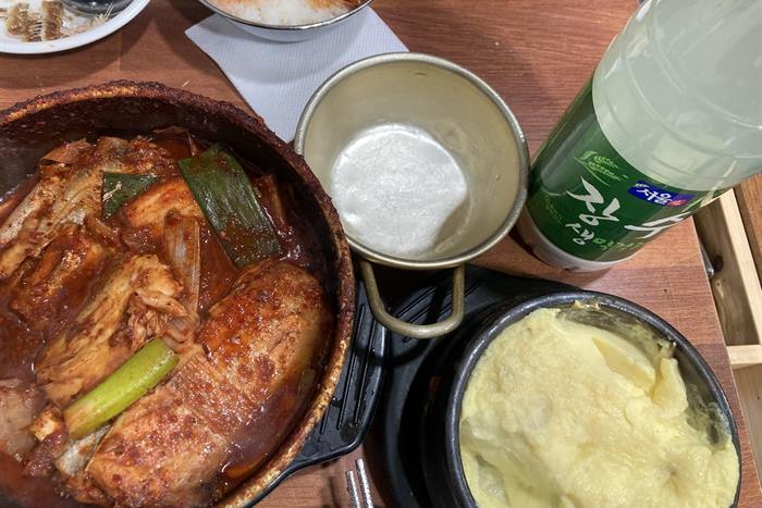 호남식당 — 남대문 갈치조림 골목의 한 집, 계란찜과 낮술 막걸리까지